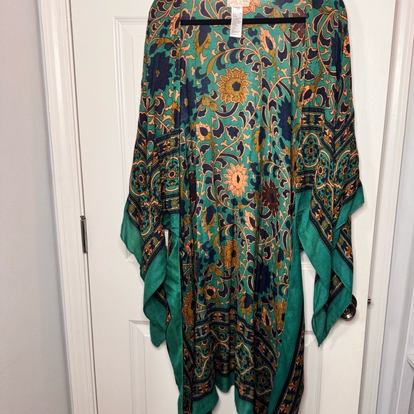 Free People Magic Dance Kimono duster handkerchief flowy fairy - Picture 2 of 10